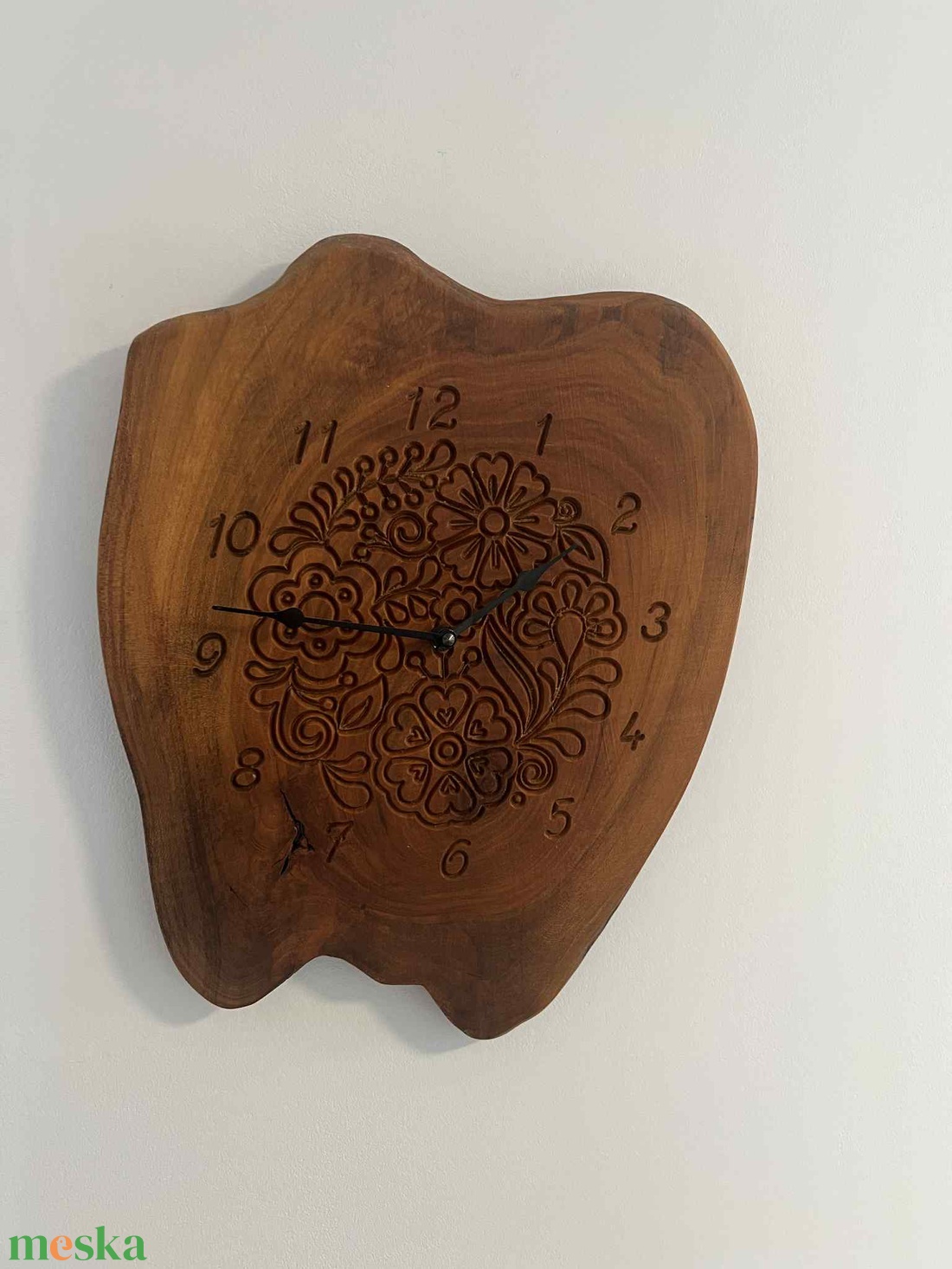 Egyedi keményfa falióra - otthon & életmód - dekoráció - fali és függő dekoráció - falióra & óra - Meska.hu Egyedi keményfa falióra - otthon & életmód - dekoráció - fali és függő dekoráció - falióra & óra - Meska.hu