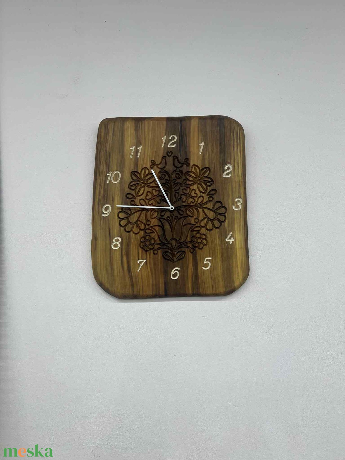 Egyedi keményfa falióra - otthon & életmód - dekoráció - fali és függő dekoráció - falióra & óra - Meska.hu Egyedi keményfa falióra - otthon & életmód - dekoráció - fali és függő dekoráció - falióra & óra - Meska.hu