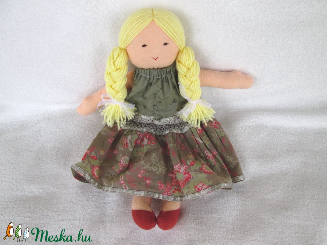 Szőke baba kiscipőben -  - Meska.hu