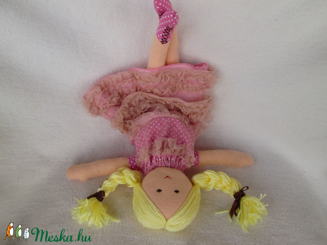  Baba rózsaszín csipkésben -  - Meska.hu