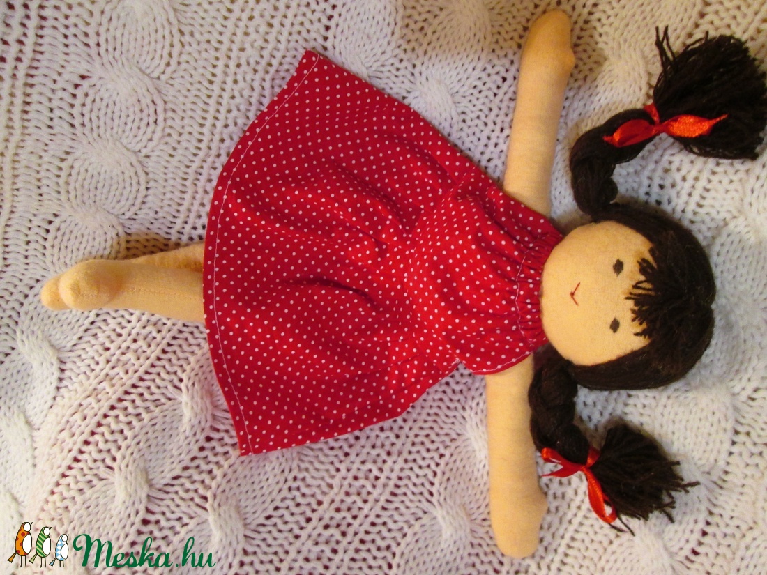 Mezítlábas baba pöttyösben -  - Meska.hu