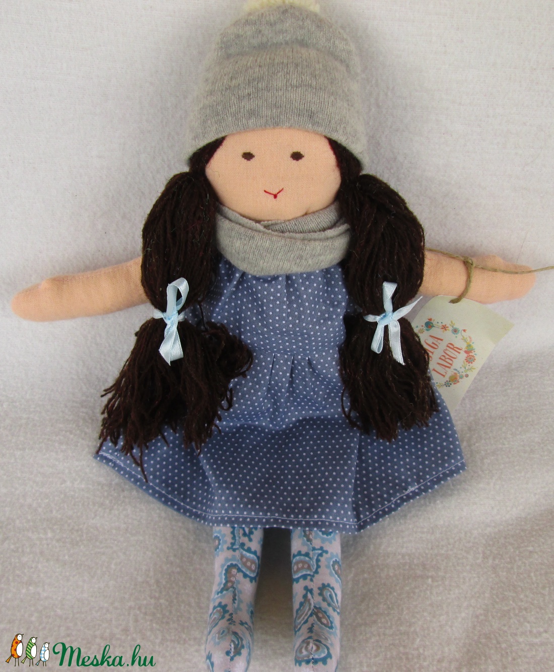 Barna baba kék pöttyösben, téliesen -  - Meska.hu