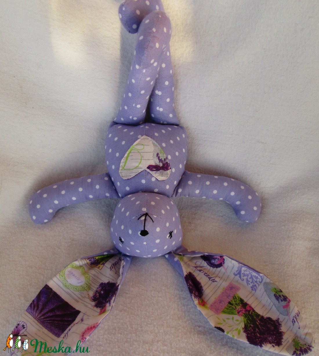 Levendulalila pöttyös nyuszi  szivecskével-szivárványsorozat -  - Meska.hu