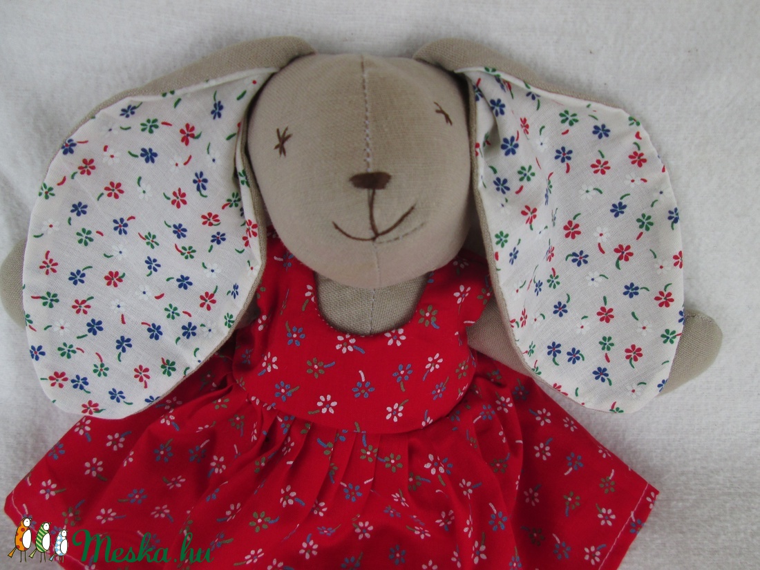 Piros-fehér nyuszi lány -  - Meska.hu