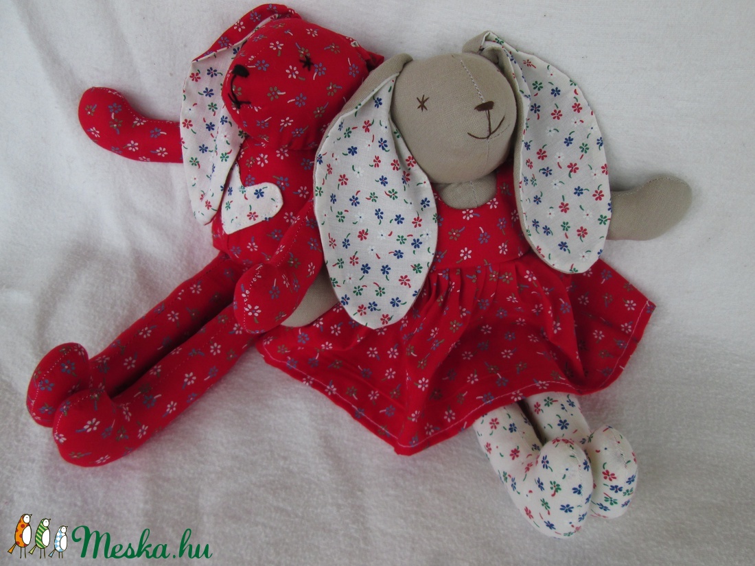 Piros-fehér nyuszi lány -  - Meska.hu