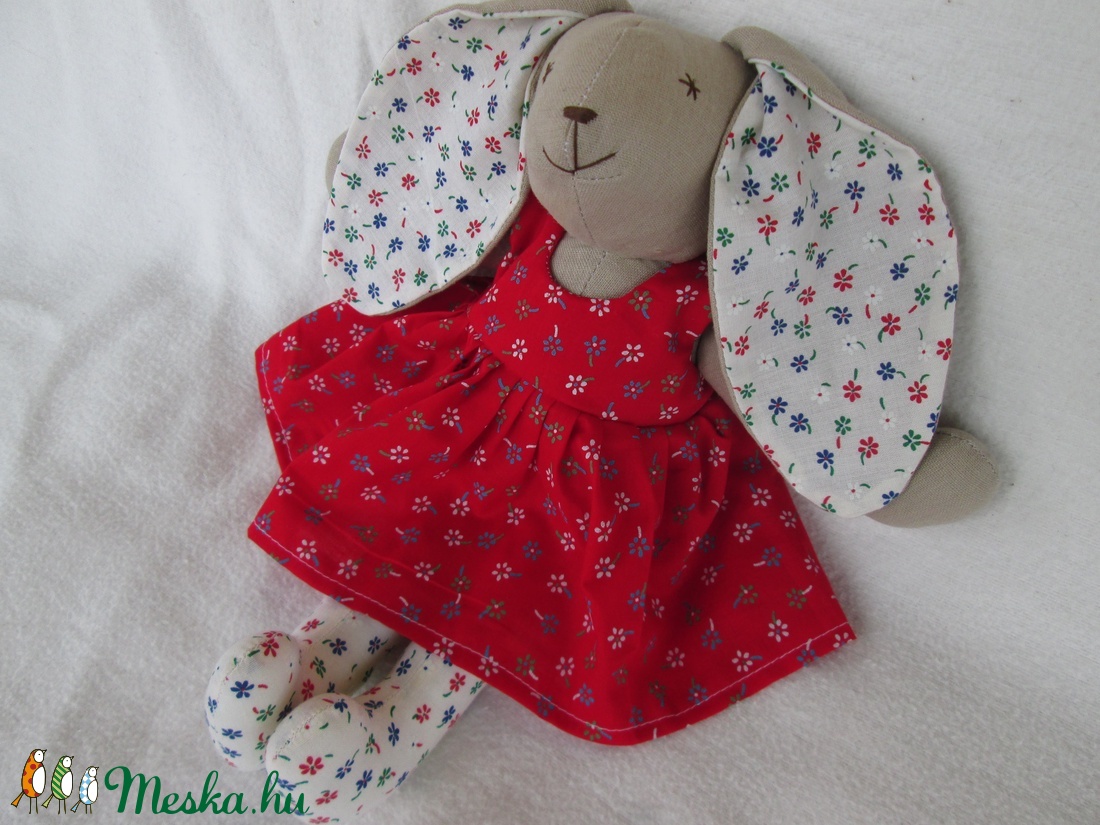 Piros-fehér nyuszi lány -  - Meska.hu