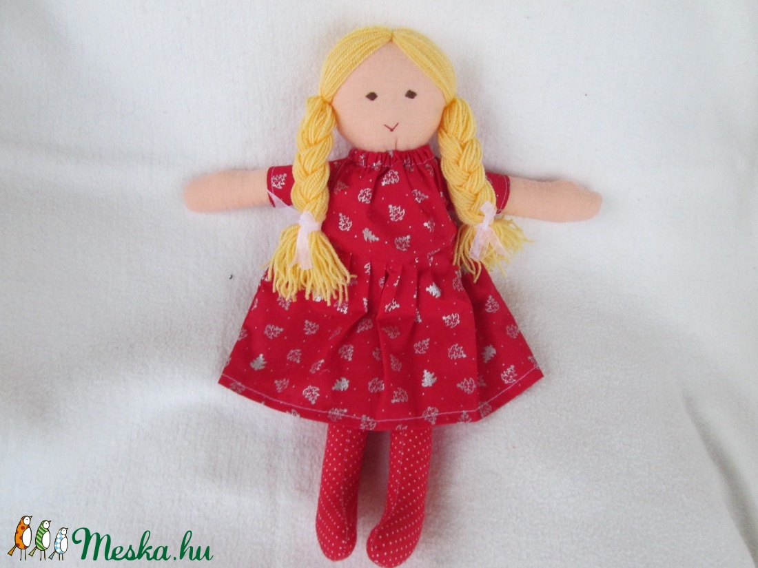 Baba pirosban -  - Meska.hu