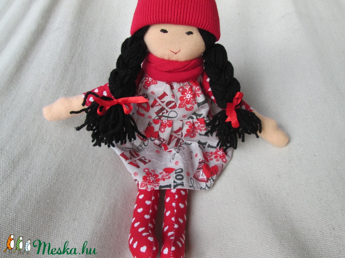 Baba piros sapkában  - játék & sport - baba & babaház - baba - Meska.hu