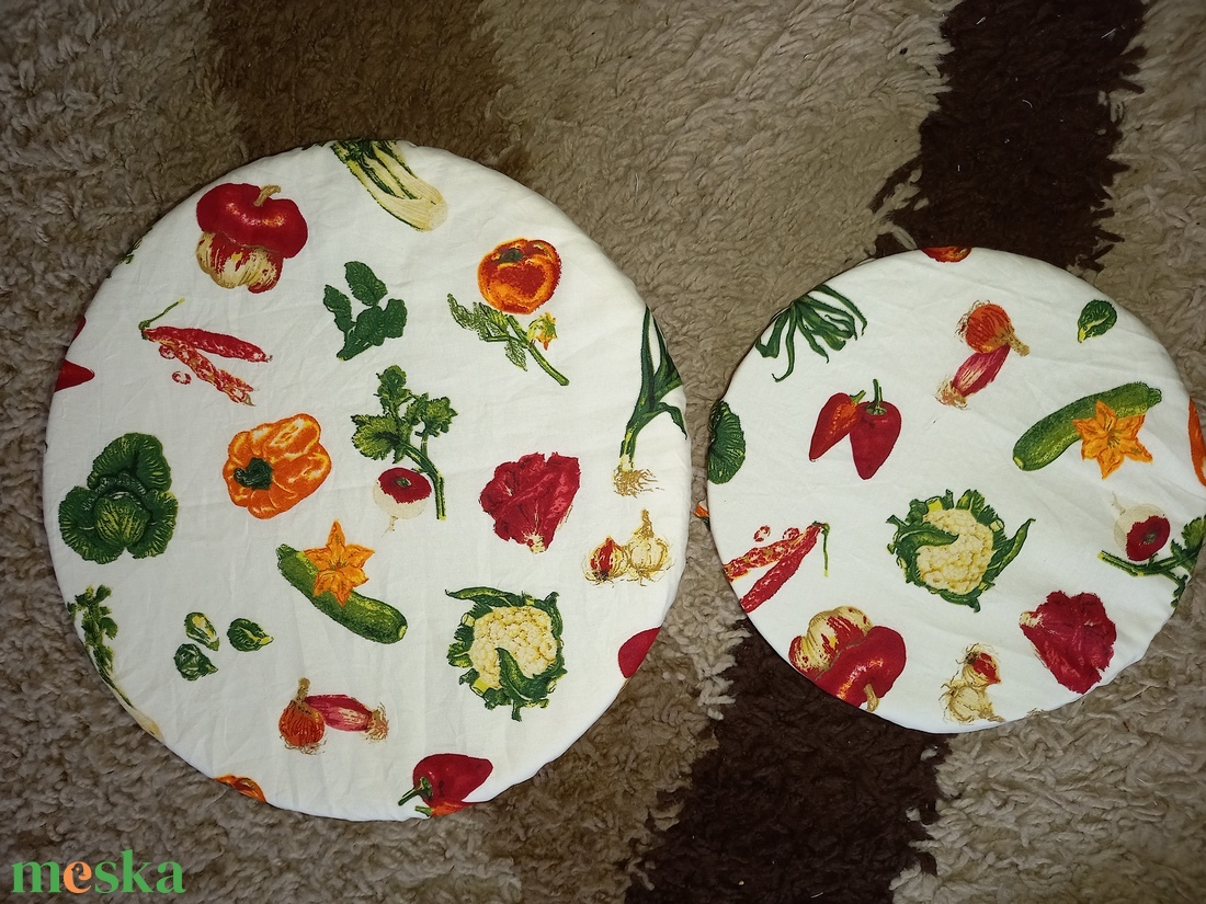 Textil ednyfedő, edény sapkák! Zöldséges mintával - otthon & életmód - konyhafelszerelés, tálalás - konyhai textil - edényfogó & edényfedő - Meska.hu Textil ednyfedő, edény sapkák! Zöldséges mintával - otthon & életmód - konyhafelszerelés, tálalás - konyhai textil - edényfogó & edényfedő - Meska.hu