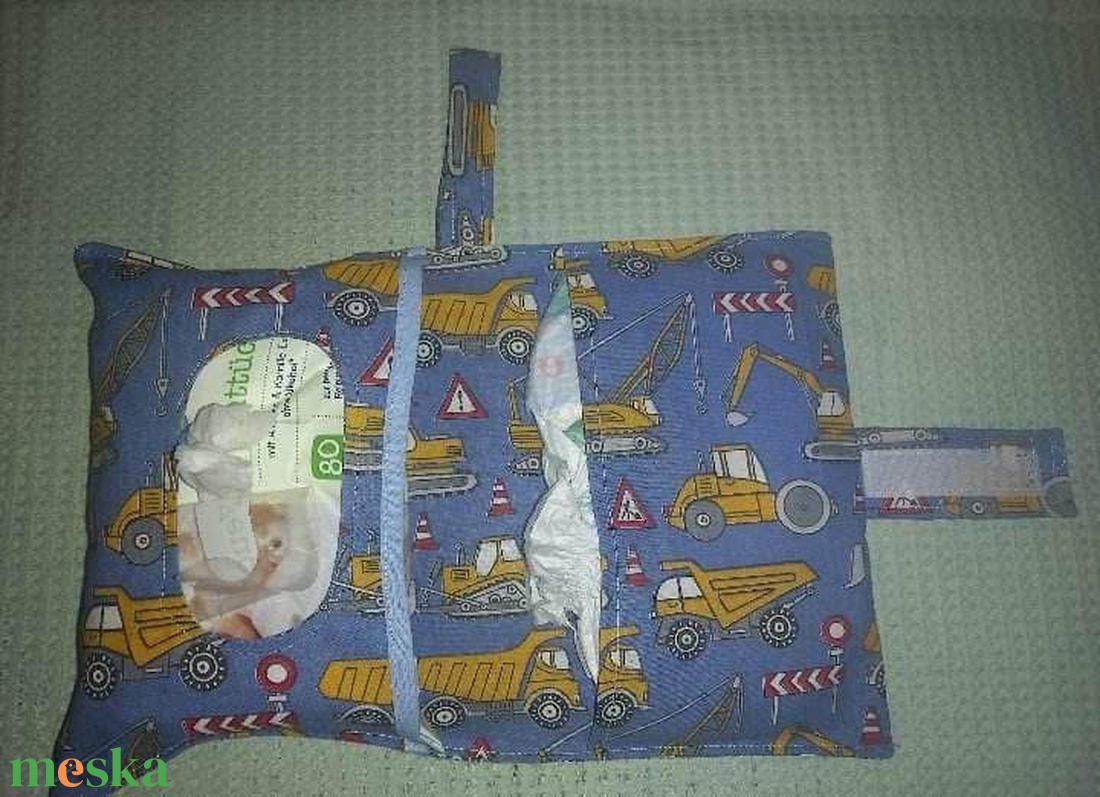 Pelenkázó neszeszer - szépségápolás - pelenka & babaápolás - pelenkázó alátét - Meska.hu