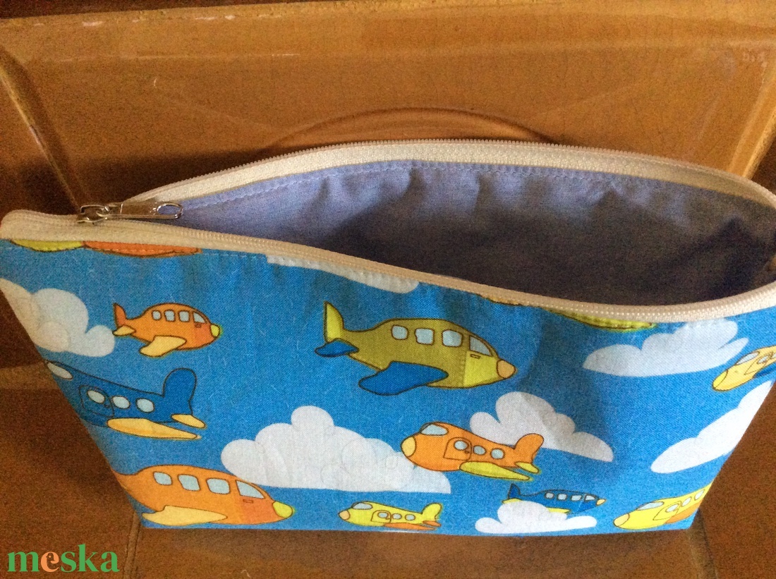 Repülős neszesszer - táska & tok - neszesszer - Meska.hu