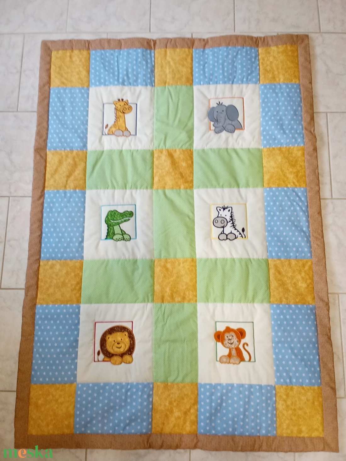 Állatos takaró drapp, zöld, kék és sárga színben - otthon & életmód - babaszoba, gyerekszoba - babatakaró, gyerek pléd - Meska.hu Állatos takaró drapp, zöld, kék és sárga színben - otthon & életmód - babaszoba, gyerekszoba - babatakaró, gyerek pléd - Meska.hu