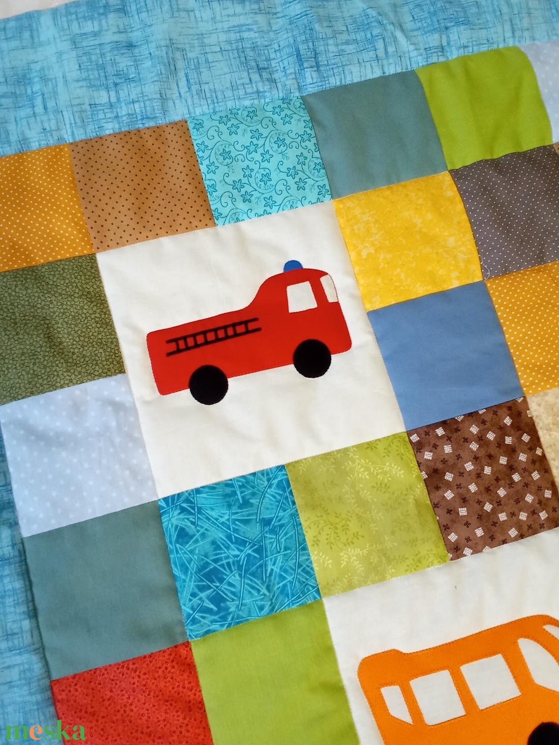 Járgányos takaró tűzoltóautóval, rollerrel, busszal, vonattal, traktorral és autóval - baba - mama - babaágyneműk - babatakaró, gyerek pléd - Meska.hu