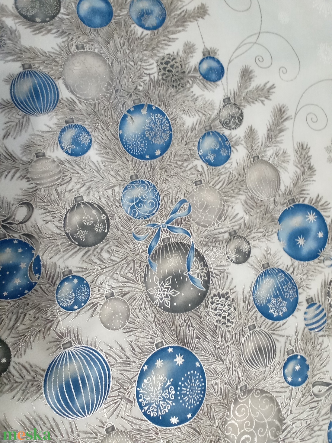 Fenyőfa ezüstben és kékben - karácsony - karácsonyi lakásdekoráció - karácsonyi lakásdíszek - Meska.hu