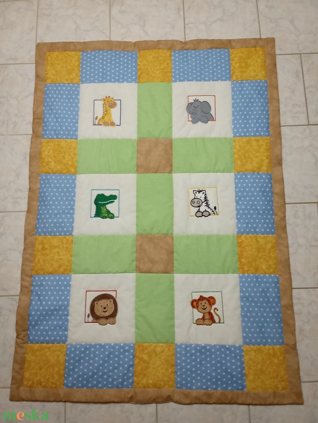Állatos takaró kék, zöld és sárga színben - baba - mama - babaágyneműk - babatakaró, gyerek pléd - Meska.hu