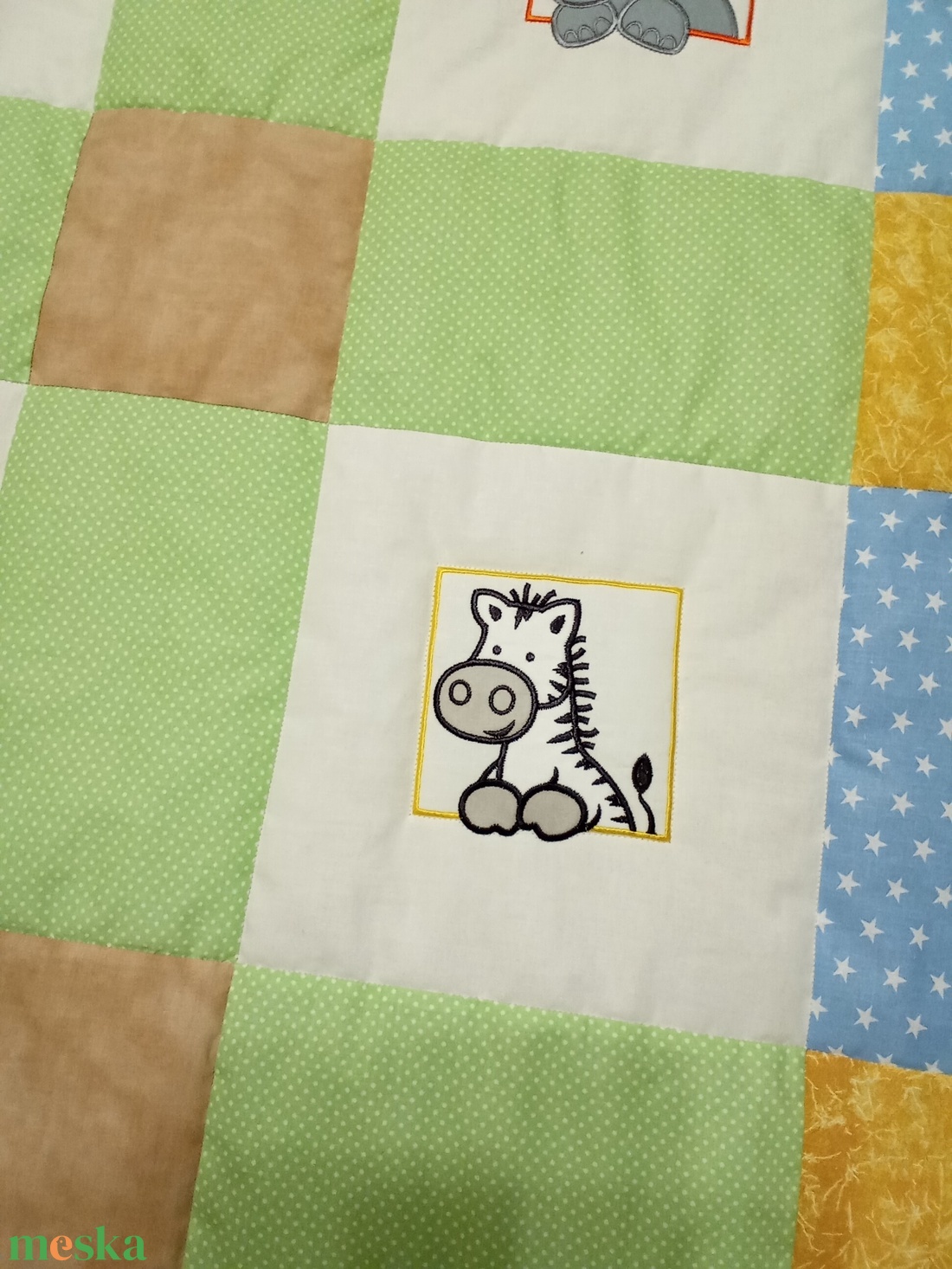 Állatos takaró kék, zöld és sárga színben - baba - mama - babaágyneműk - babatakaró, gyerek pléd - Meska.hu