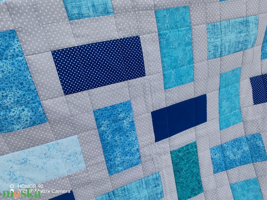 Kék-szürke takaró - otthon & életmód - lakástextil - ágytakaró - Meska.hu