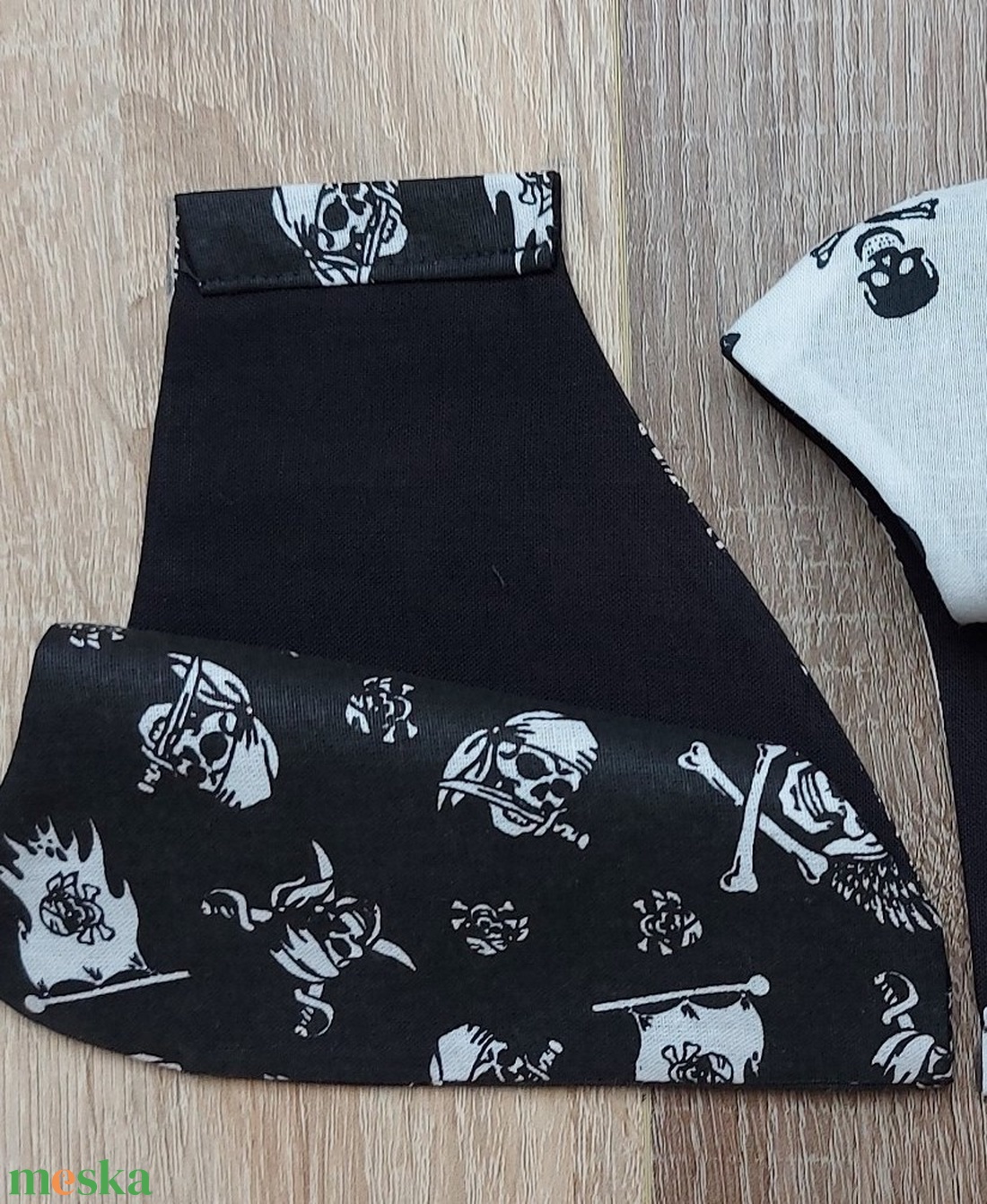 Halálfejes Szakáll Kímélő Maszk - férfi & uniszex - férfi & uniszex - Meska.hu