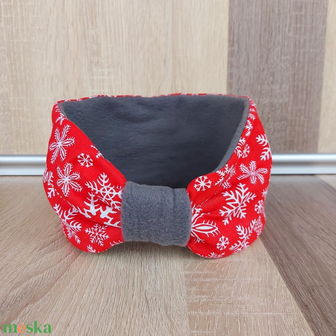 Fejpánt Fülvédő Piros-Hópelyhes - ruha & divat - sál, sapka, kendő - fejpánt - Meska.hu