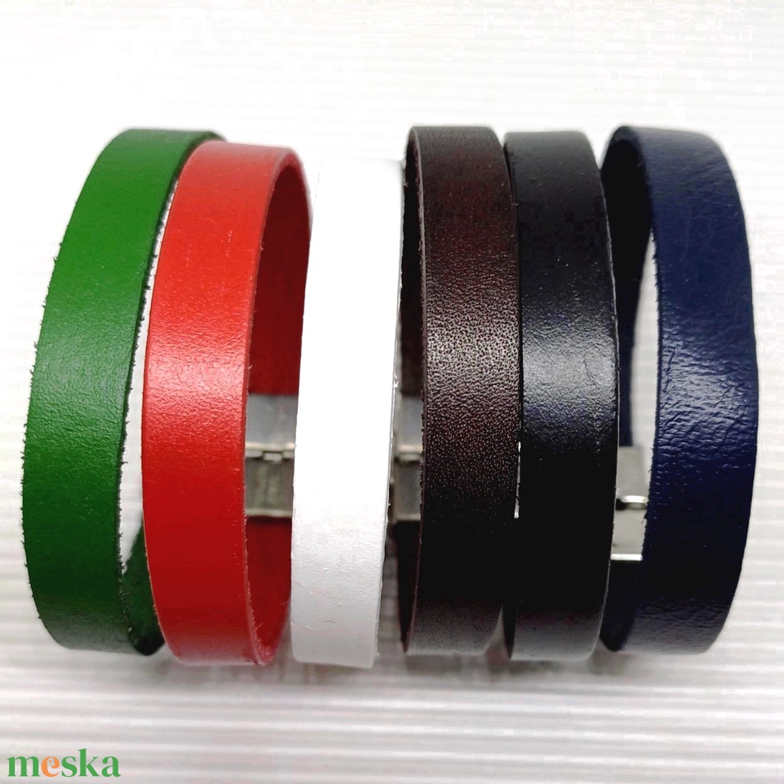 Zöld minimal bőr/nemesacél karkötő - ékszer - karkötő - karkötő medállal - Meska.hu