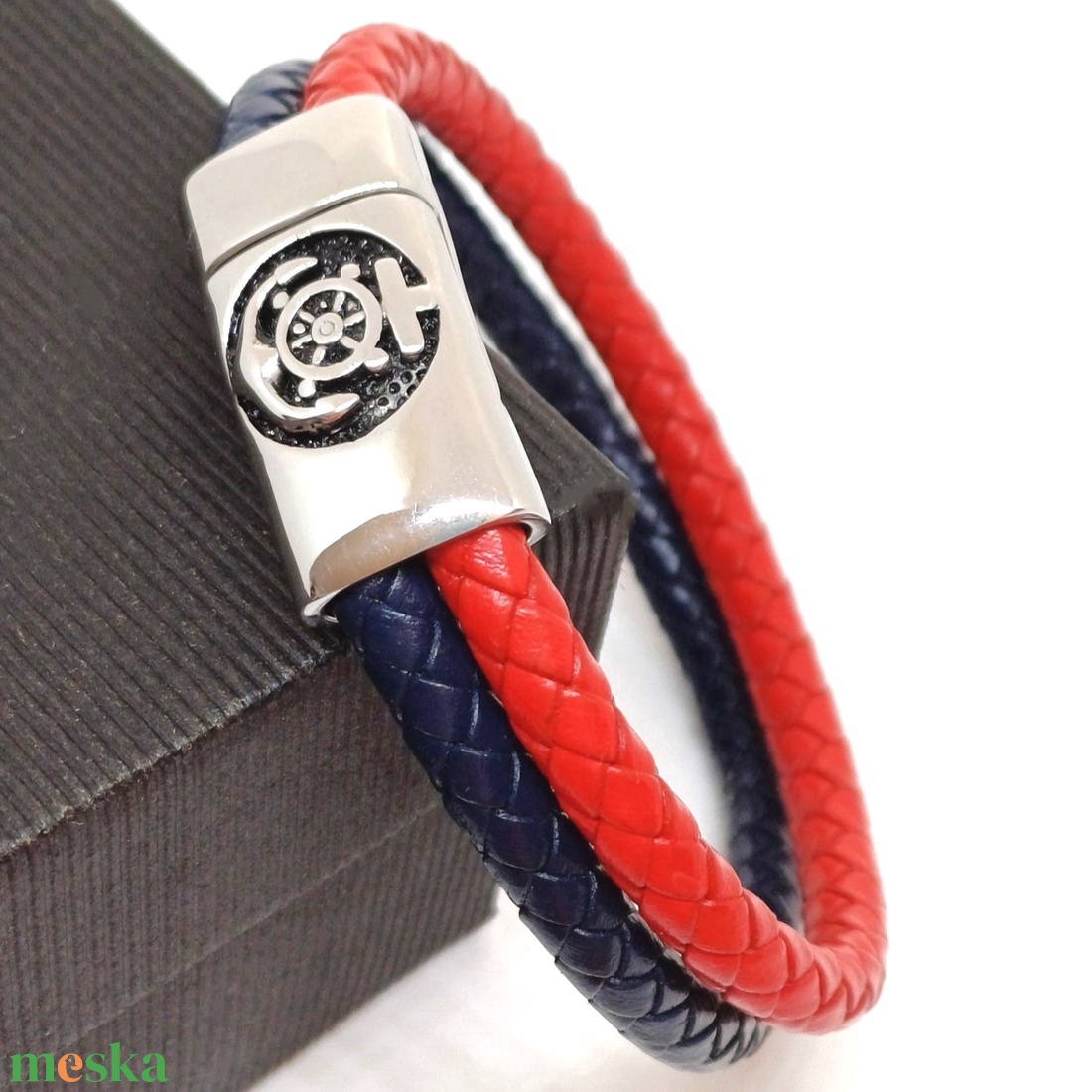 Tengerész sötétkék-piros valódi bőr karkötő, horgony mintás, nemesacél mágneszárral, nőknek-férfiaknak - ékszer - karkötő - fonott karkötő - Meska.hu
