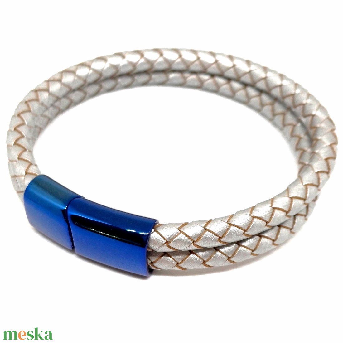 Metál ezüst-kék női statement karkötő nemesacél mágneskapoccsal, női karkötő - ékszer - karkötő - fonott karkötő - Meska.hu