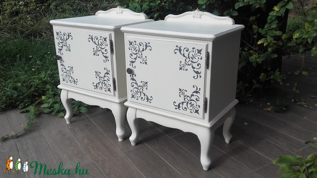 Provence neobarokk éjjeliszekrény pár -  - Meska.hu