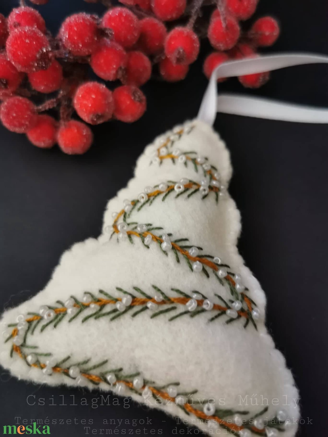 HÍMZETT GYÖNGYÖKKEL DÍSZÍTETT BÉKEBELI HANGULATÚ KARÁCSONYI CSILLAGMAG-DEKORÁCIÓ 10 DB/SZETT TERMÉSZETES ANYAGOKBÓL - karácsony - karácsonyi lakásdekoráció - karácsonyfadíszek - Meska.hu HÍMZETT GYÖNGYÖKKEL DÍSZÍTETT BÉKEBELI HANGULATÚ KARÁCSONYI CSILLAGMAG-DEKORÁCIÓ 10 DB/SZETT TERMÉSZETES ANYAGOKBÓL - karácsony - karácsonyi lakásdekoráció - karácsonyfadíszek - Meska.hu