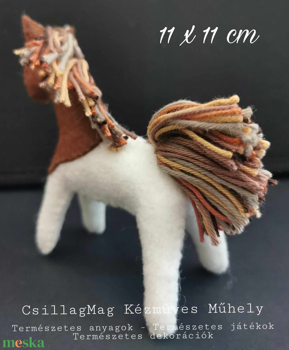 KISCSIKÓ RÖVID SÖRÉNNYEL TERMÉSZETES ANYAGOKBÓL (GYAPJÚFILC, GYAPJÚ) 11 X 11 CM EGYEDI MINŐSÉGI TERMÉSZETES JÁTÉK - játék & sport - plüssállat & játékfigura - ló - Meska.hu KISCSIKÓ RÖVID SÖRÉNNYEL TERMÉSZETES ANYAGOKBÓL (GYAPJÚFILC, GYAPJÚ) 11 X 11 CM EGYEDI MINŐSÉGI TERMÉSZETES JÁTÉK - játék & sport - plüssállat & játékfigura - ló - Meska.hu