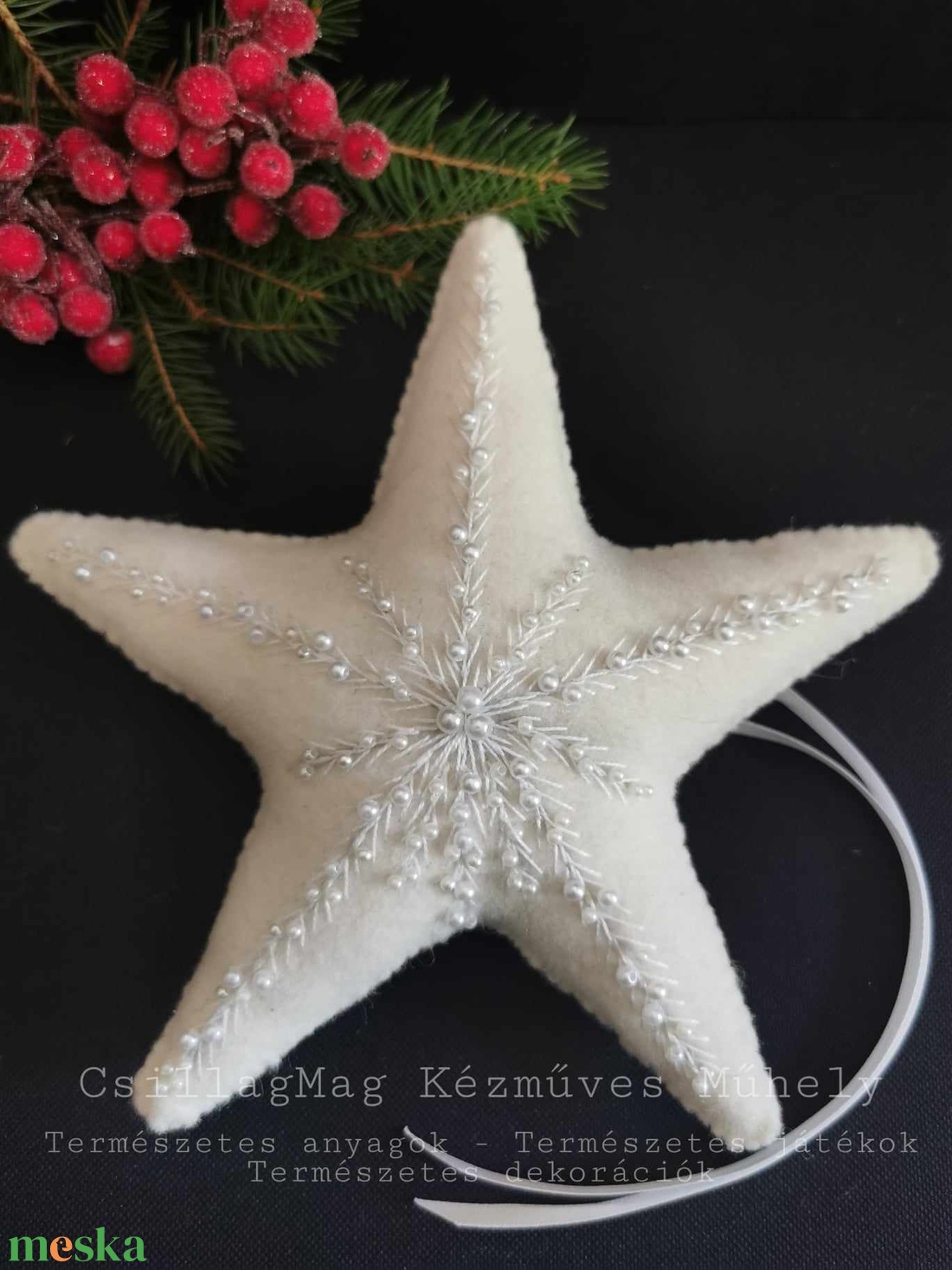 CSILLAGMAG-CSÚCSDÍSZ A KARÁCSONYFA ÉKE TERMÉSZETES ANYAGOK GYAPJÚFILC GYAPJÚ HÍMZÉSSEL GYÖNGYÖKKEL SZATÉNSZALAGGAL NEMEZ - karácsony - karácsonyi lakásdekoráció - karácsonyfadíszek - Meska.hu CSILLAGMAG-CSÚCSDÍSZ A KARÁCSONYFA ÉKE TERMÉSZETES ANYAGOK GYAPJÚFILC GYAPJÚ HÍMZÉSSEL GYÖNGYÖKKEL SZATÉNSZALAGGAL NEMEZ - karácsony - karácsonyi lakásdekoráció - karácsonyfadíszek - Meska.hu