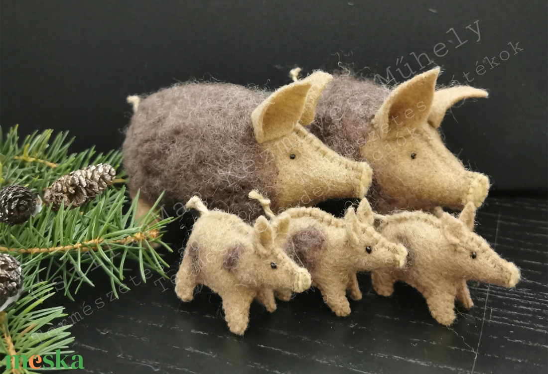 MANGALICÁK 5 DB/SZETT EGYEDI FENNTARTHATÓ TERMÉSZETES MINŐSÉGI ANYAGOK WALDORF JÁTÉK  - játék & sport - plüssállat & játékfigura - malac - Meska.hu