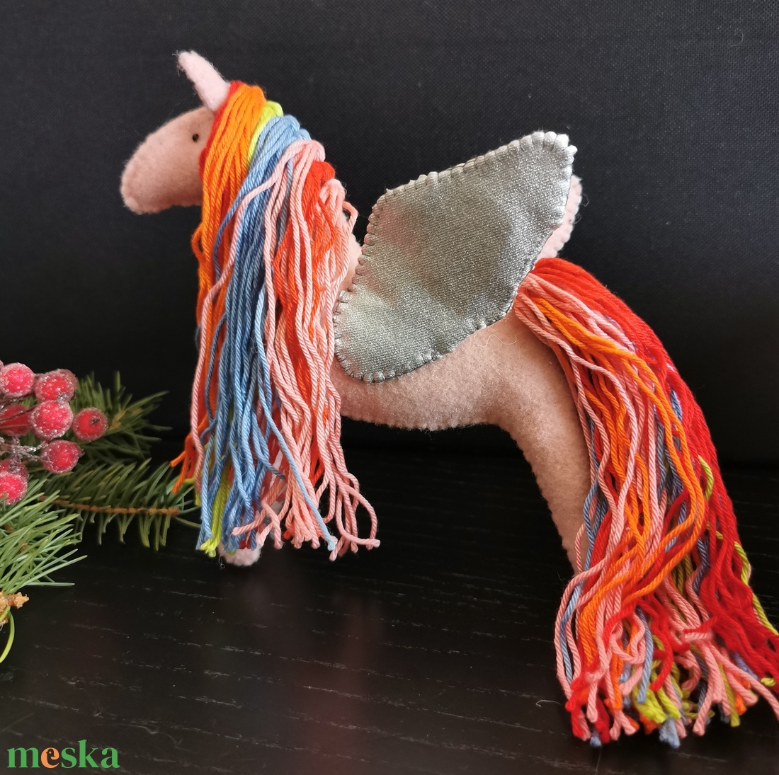 SZELLŐ CSILLAGMAG-TÜNDÉRLOVACSKA TERMÉSZETES ANYAGOK GYAPJÚFILC GYAPJÚ 100 %-OS PAMUTFONAL KÉZMŰVESJÁTÉK WALDORF  - játék & sport - plüssállat & játékfigura - ló - Meska.hu