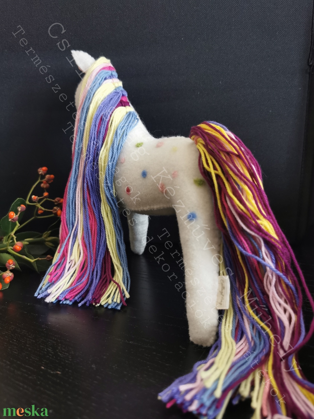 TÜNDÉRPACI CSILLAGMAG-TÜNDÉRLOVACSKA ÚJ NAGYOBB MÉRETBEN TERMÉSZETES ANYAGOK GYAPJÚFILC GYAPJÚ EGYEDI KÉZMŰVES WALDORF  - játék & sport - plüssállat & játékfigura - ló - Meska.hu