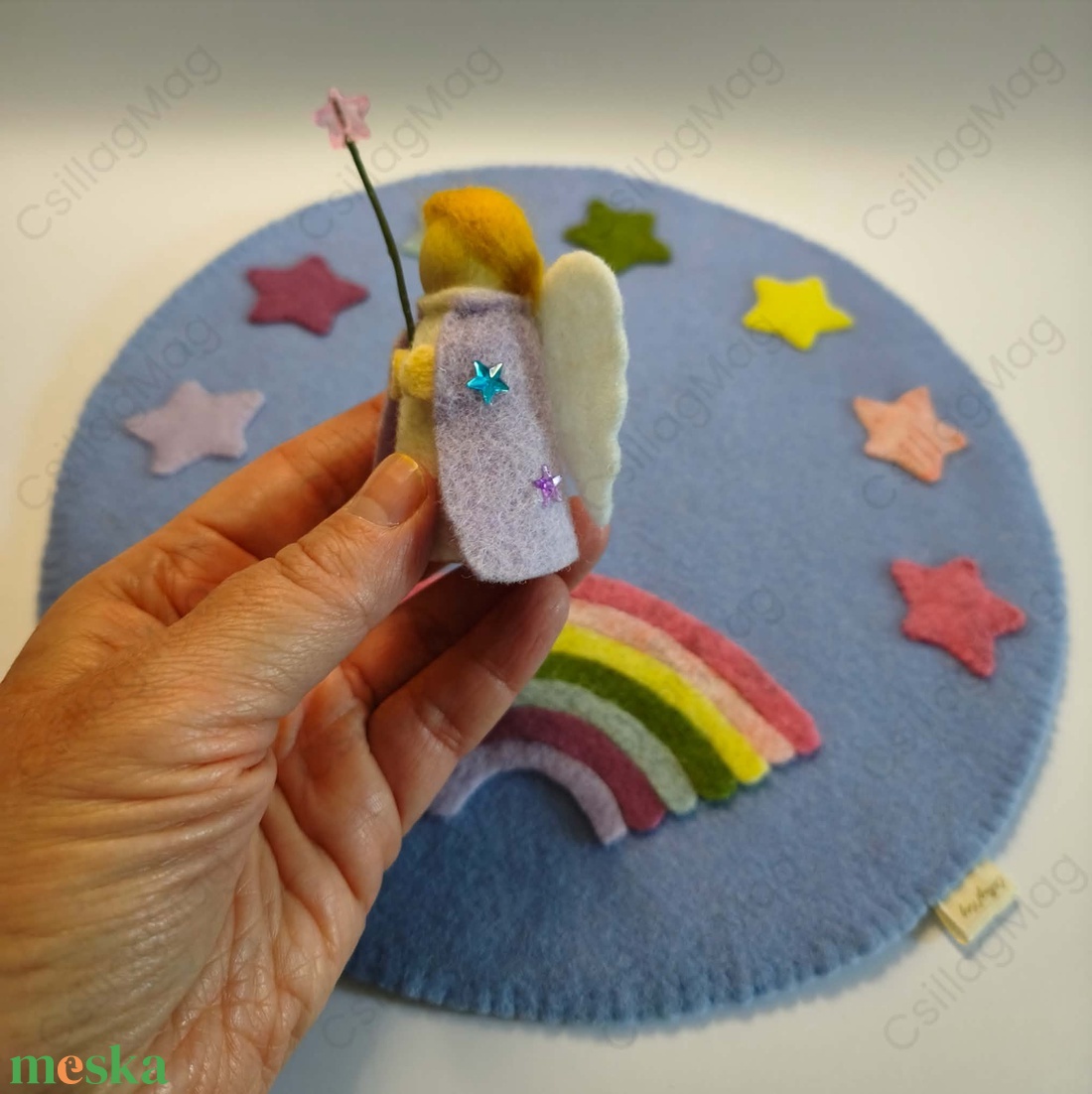Születésnapi Csillagösvény 2 db/szett hét napos születésnapi lépegető angyalkával kézműves gyapjúfilc dekoráció Waldorf - baba - mama - baba játékok - waldorf játékok - Meska.hu