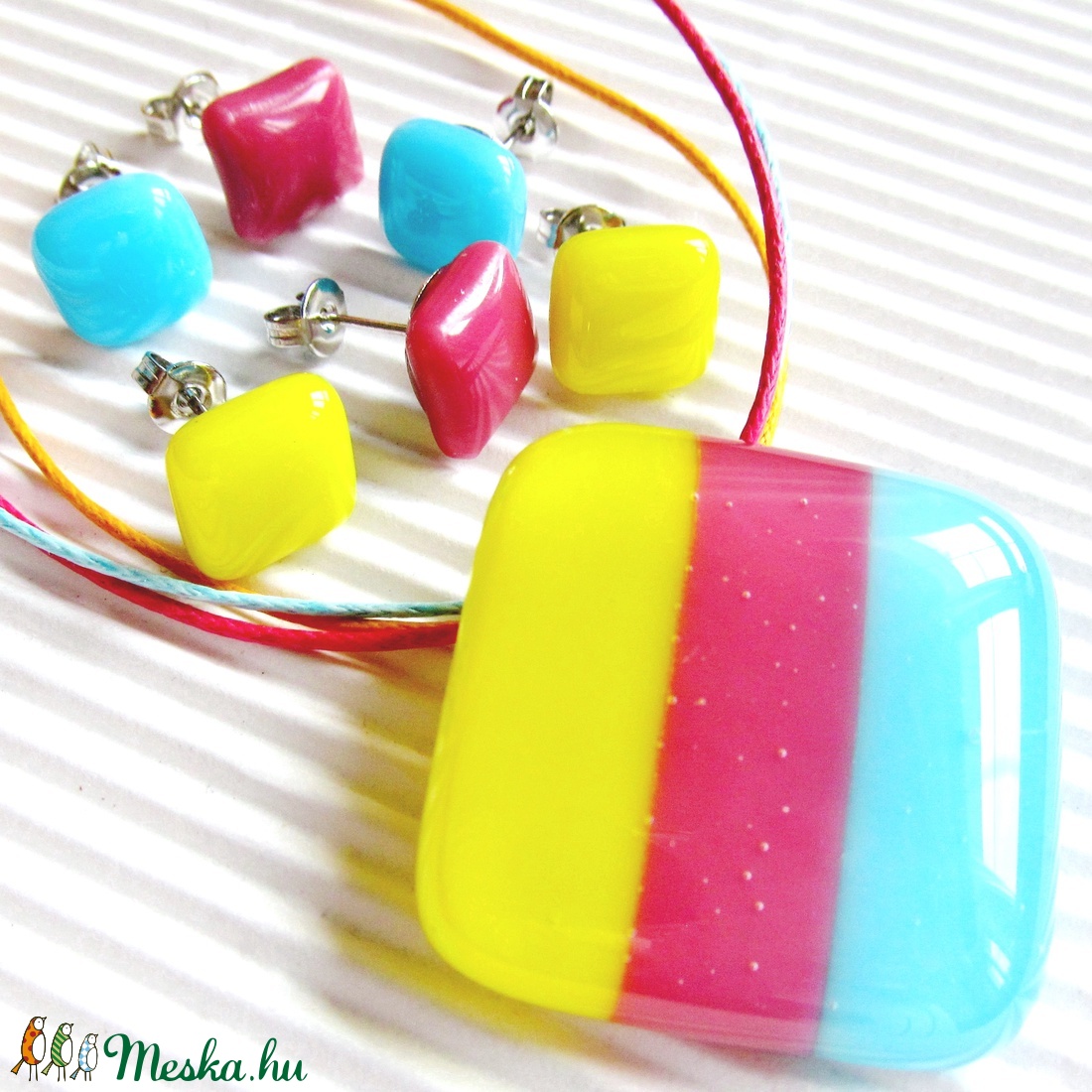 Tavasz tündér mosolya üveg medál és fülbevaló, üvegékszer szett -  - Meska.hu