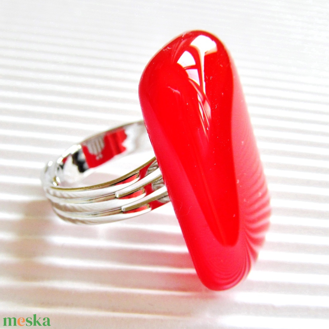 NEMESACÉL - Ferrari piros elegáns üveg gyűrű, üvegékszer - ékszer - gyűrű - statement gyűrű - Meska.hu