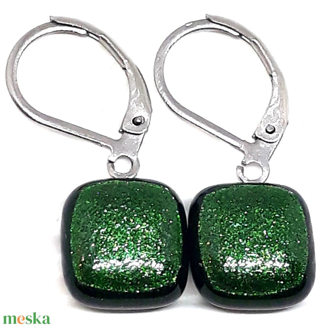 Szikrázó ezüstfenyő zöld kocka franciakapcsos üveg fülbevaló, NEMESACÉL, üvegékszer - ékszer - fülbevaló - lógó fülbevaló - Meska.hu
