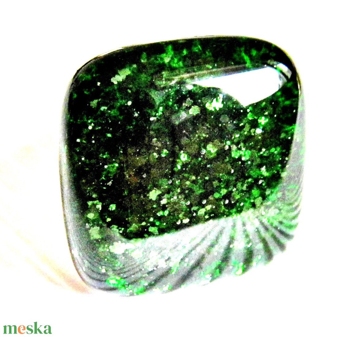 Szikrázó mohaszőnyeg sötétzöld üveg gyűrű, üvegékszer - ékszer - gyűrű - statement gyűrű - Meska.hu