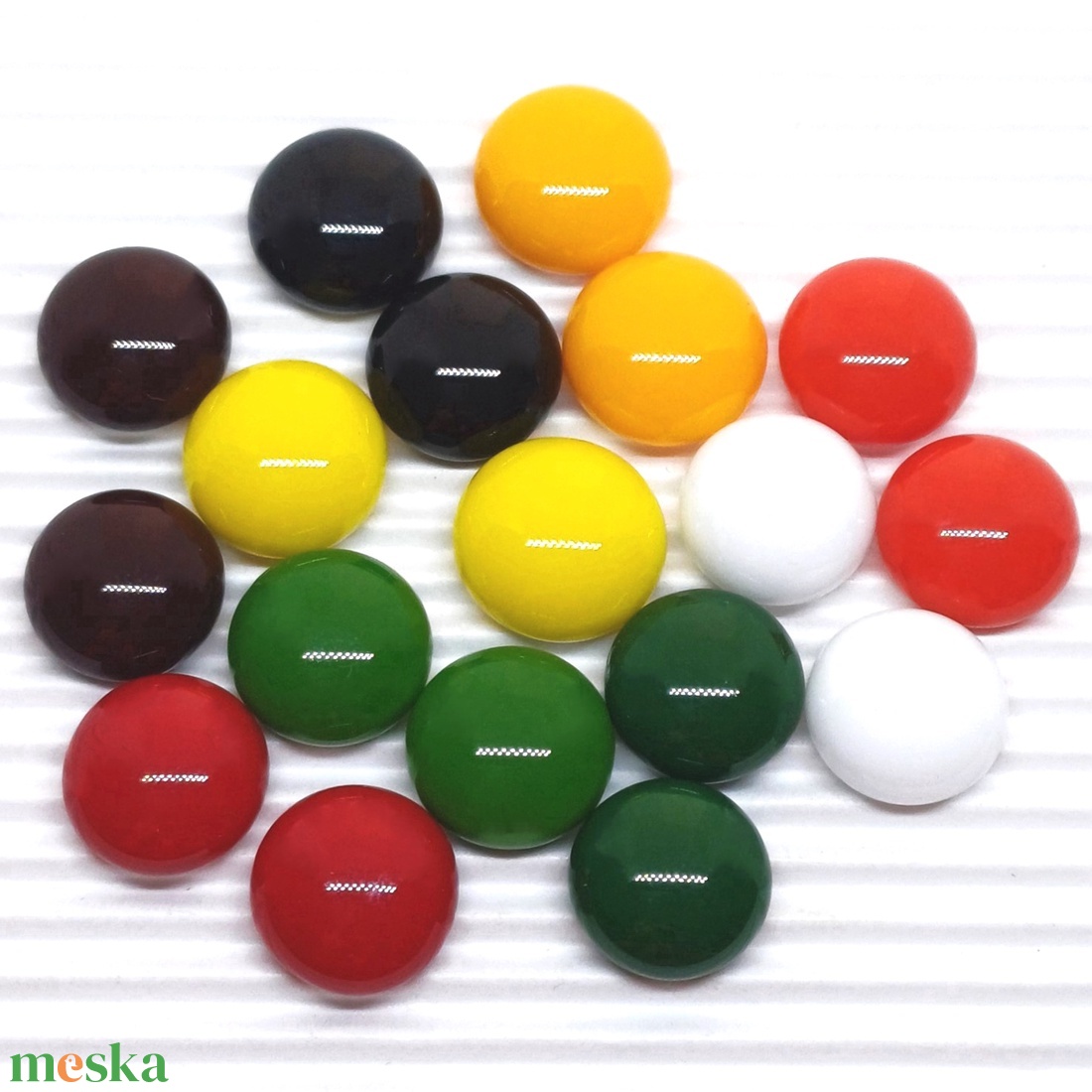 NEMESACÉL - Maxi meggy üveg fülbevaló, minimal design akasztón, üvegékszer - ékszer - fülbevaló - lógós kerek fülbevaló - Meska.hu NEMESACÉL - Maxi meggy üveg fülbevaló, minimal design akasztón, üvegékszer - ékszer - fülbevaló - lógós kerek fülbevaló - Meska.hu