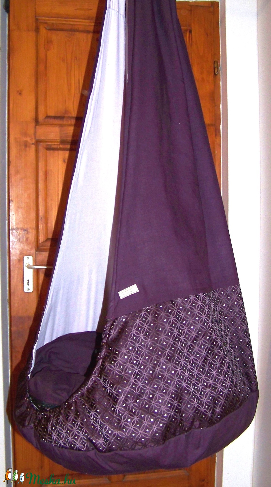 Csepphinta, 70 cm babzsák párnával, sötét lila  arany, bevezető áron -  - Meska.hu