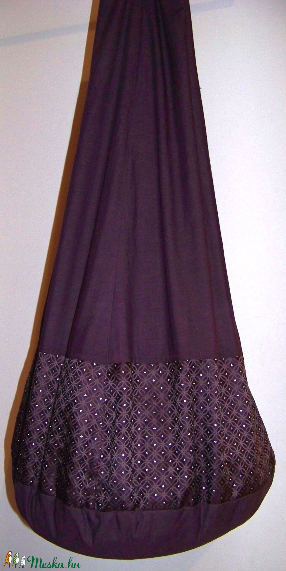 Csepphinta, 70 cm babzsák párnával, sötét lila  arany, bevezető áron -  - Meska.hu