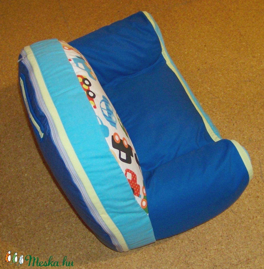Babzsák fotel, babafotel, türkiz, járműves, mosható huzattal       - otthon & életmód - bútor - babzsák - Meska.hu