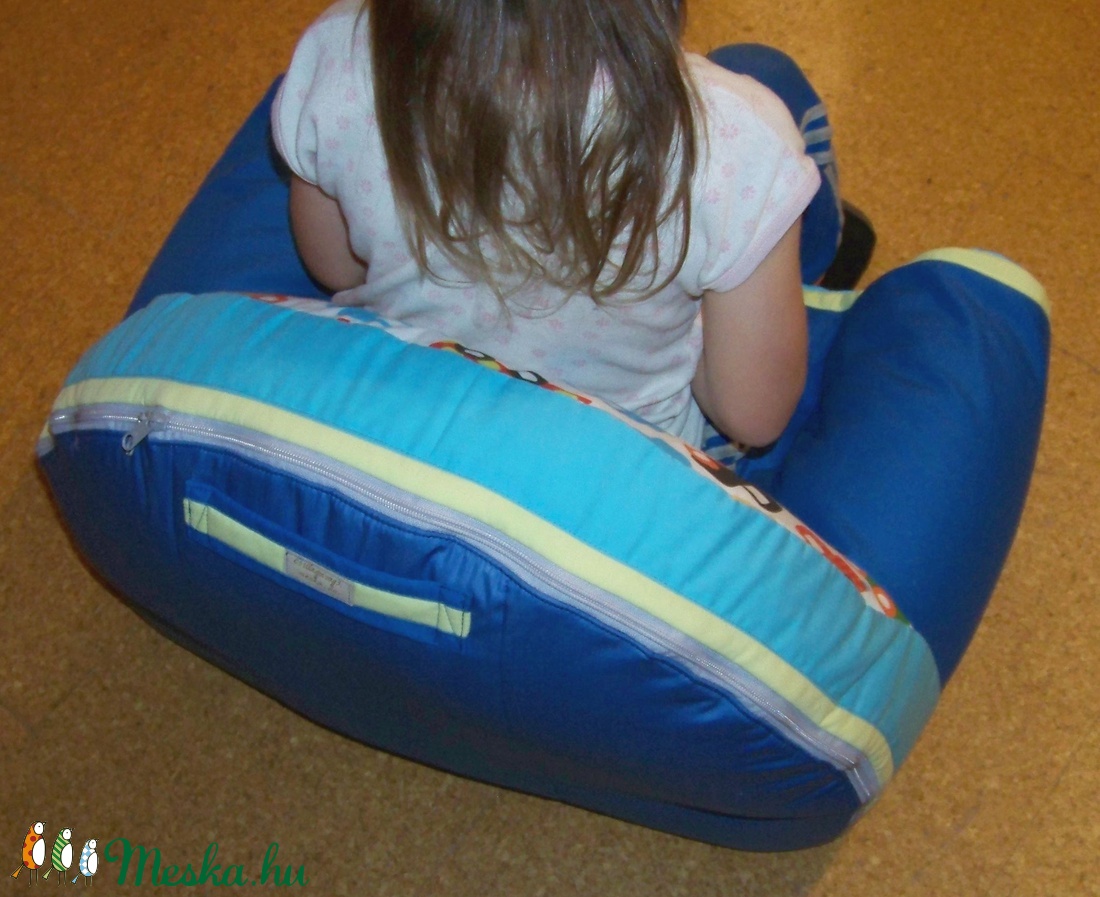 Babzsák fotel, babafotel, türkiz, járműves, mosható huzattal       - otthon & életmód - bútor - babzsák - Meska.hu