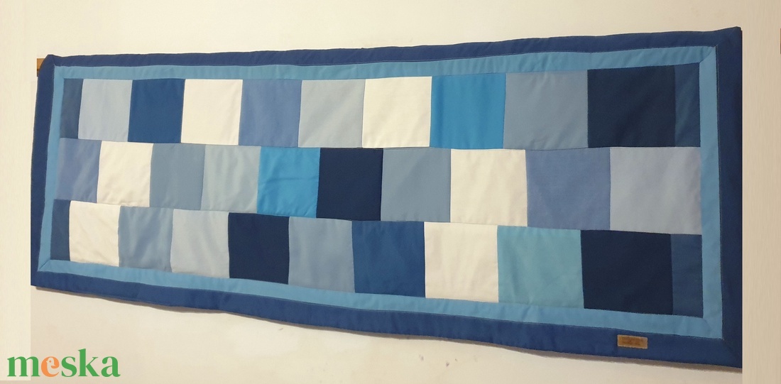 Falvédő, kék - fehér patchwork, 160 cm. Új, egyedi, kézműves termék, ajándéknak is - otthon & életmód - lakástextil - falvédő - Meska.hu Falvédő, kék - fehér patchwork, 160 cm. Új, egyedi, kézműves termék, ajándéknak is - otthon & életmód - lakástextil - falvédő - Meska.hu
