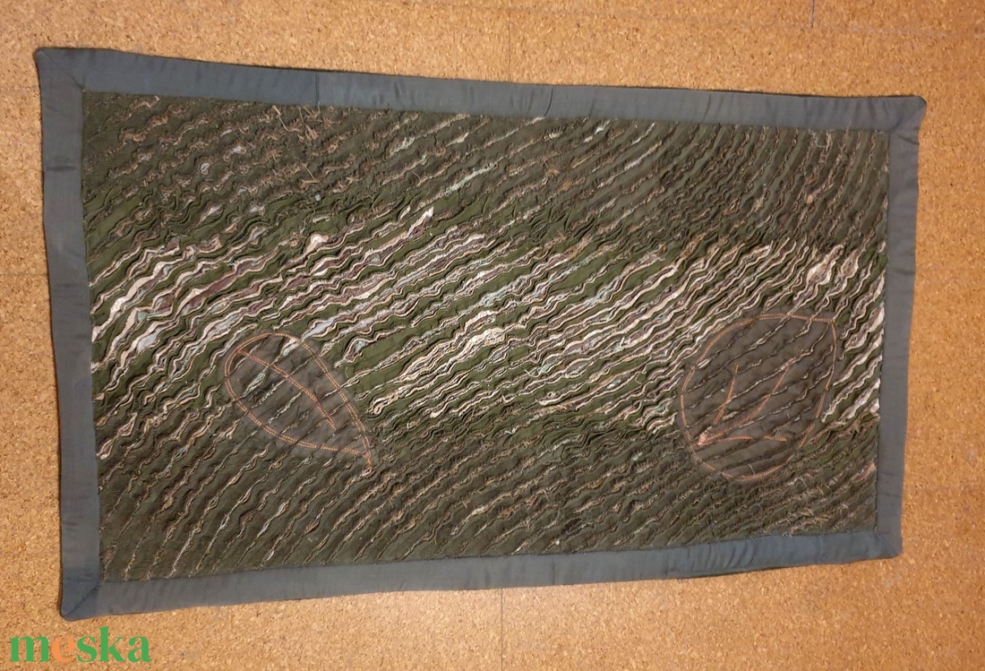 Nature (A): zseníliázott szőnyeg, falevelekkel. Terepzöld, bézs és barna. Egyedi, kézműves termék. NoWaste, upcycling - otthon & életmód - lakástextil - szőnyeg - más típusú szőnyeg - Meska.hu Nature (A): zseníliázott szőnyeg, falevelekkel. Terepzöld, bézs és barna. Egyedi, kézműves termék. NoWaste, upcycling - otthon & életmód - lakástextil - szőnyeg - más típusú szőnyeg - Meska.hu