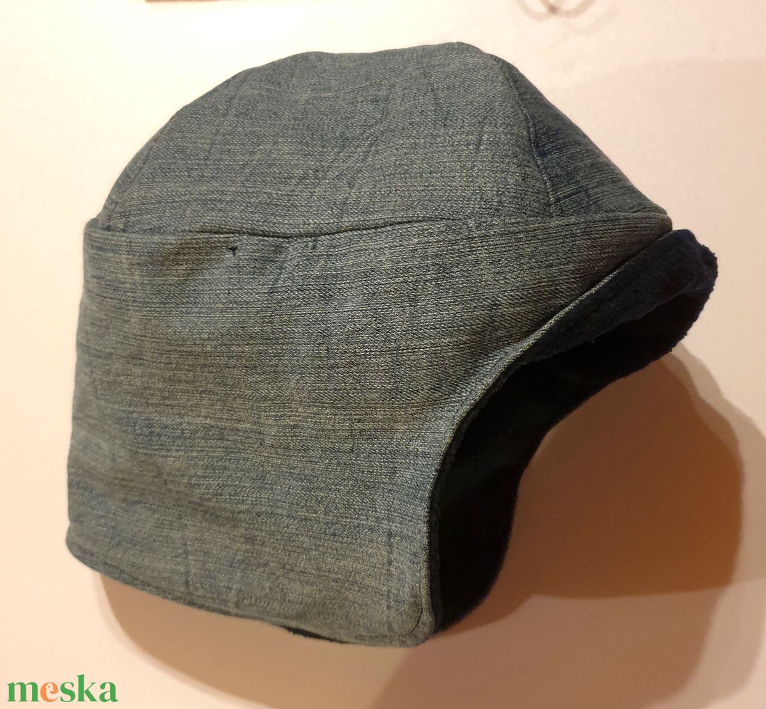 Férfi sapka, fiú sapka. Kék farmer, puha thermo béléssel. 63 cm. Upcycled, NoWaste. Új, egyedi tervezésű kézműves termék - ruha & divat - sál, sapka, kendő - sapka - Meska.hu