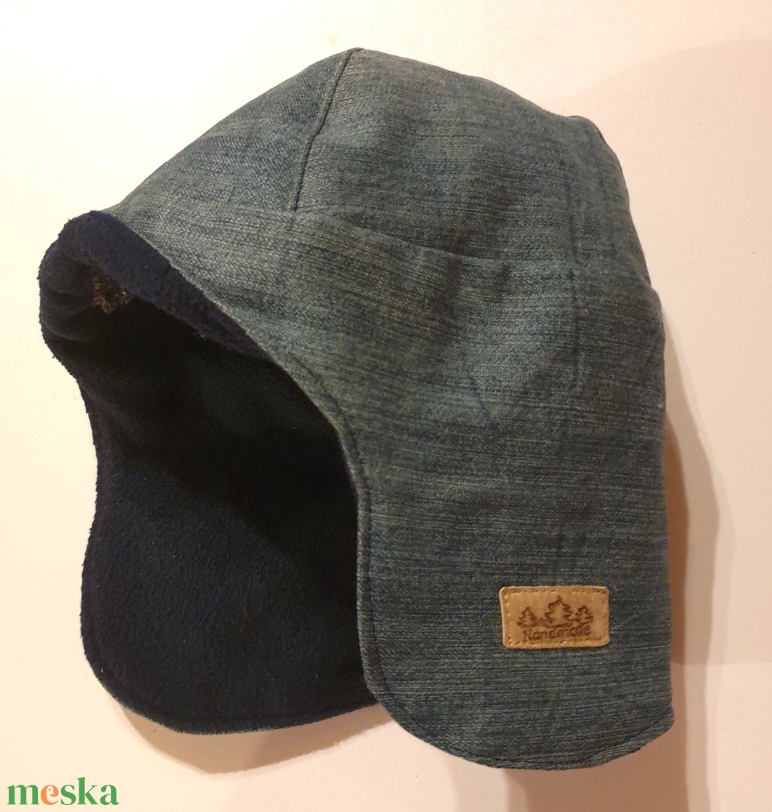 Férfi sapka, fiú sapka. Kék farmer, puha thermo béléssel. 63 cm. Upcycled, NoWaste. Új, egyedi tervezésű kézműves termék - ruha & divat - sál, sapka, kendő - sapka - Meska.hu