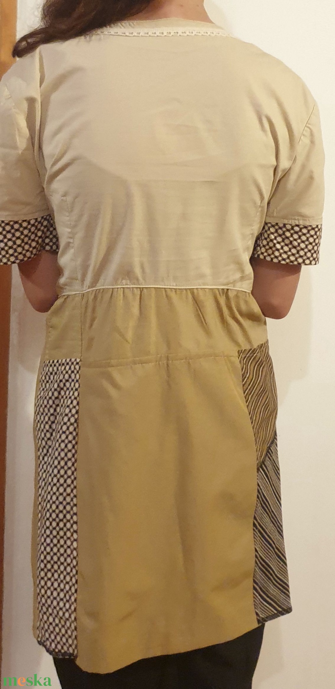 Tunika, bézs és barna, L, 44 méret. Pamut és spandex, csipkés. Ívelt derékrész és alj. Új, egyedi, Upcycled, NoWaste. - ruha & divat - női ruha - tunika - Meska.hu