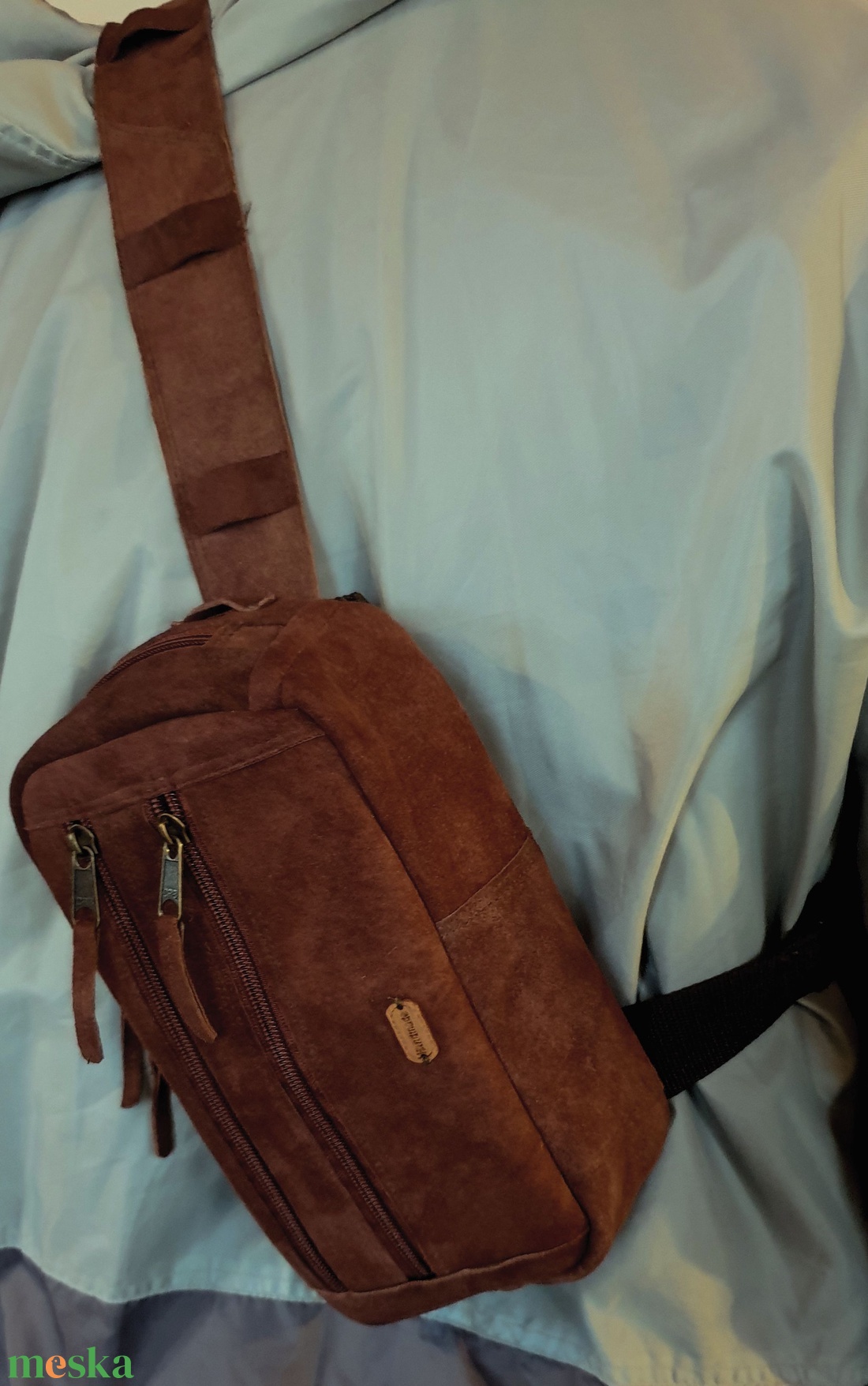 Kis hátizsák, crosstáska, sling bag, férfiaknak. Valódi bőr, barna, vízzáró, tabletnek is. Új, egyedi, kézműves termék - táska & tok - hátizsák - kishátizsák - Meska.hu Kis hátizsák, crosstáska, sling bag, férfiaknak. Valódi bőr, barna, vízzáró, tabletnek is. Új, egyedi, kézműves termék - táska & tok - hátizsák - kishátizsák - Meska.hu