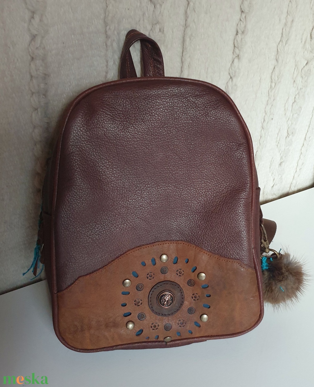 Kis hátizsák, valódi bőr. Barna, türkizzel. Új, egyedi, kézműves termék - táska & tok - hátizsák - kishátizsák - Meska.hu
